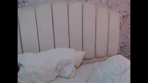 laura online show from 12/09/24, 08:55