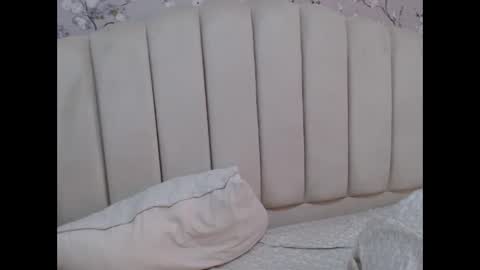 laura online show from 12/18/24, 05:04