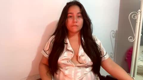 laura online show from 09/19/25, 11:49