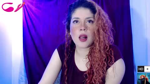 Snapshot of laura_fountain_ chatting on 01/27/25, 12:58 weedcam Curly Laura OF    online show from 01/27/25, 12:58