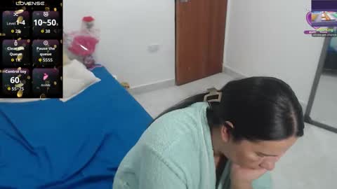 Snapshot of laura_foxx2379 chatting on 11/02/25, 03:09 laura_foxx2379 online show from 11/02/25, 03:09