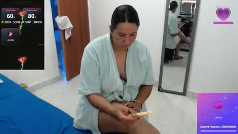 laura_foxx2379 online show from 06/09/26, 08:09