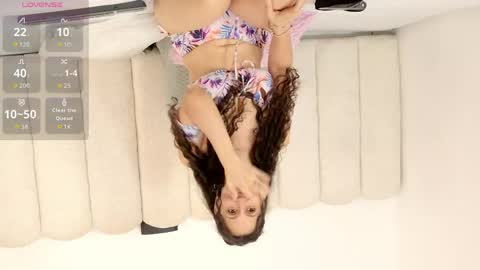 Snapshot of laura_homme chatting on 06/06/26, 10:47 laura_homme online show from 06/06/26, 10:47