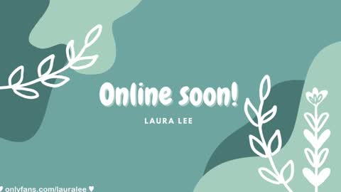 Snapshot of laura_lee chatting on 09/29/25, 01:22 Laura Lee. online show from 09/29/25, 01:22