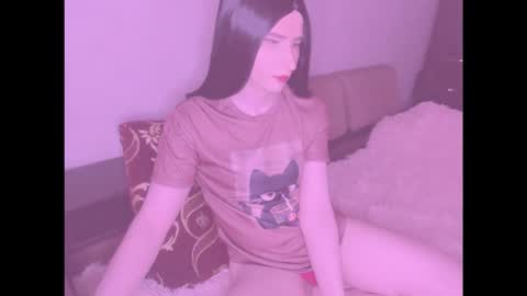 laura_night_byte online show from 02/16/26, 07:15