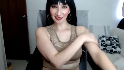 Laura online show from 03/13/26, 09:32