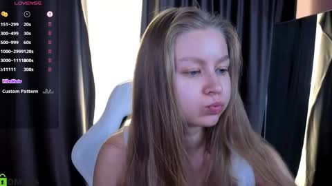 Laura online show from 06/08/26, 10:04