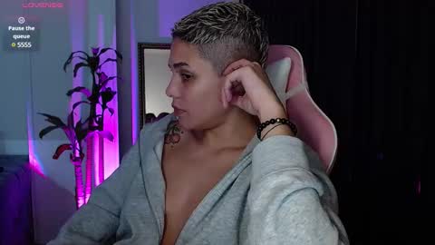 Laura Rose online show from 12/16/24, 07:26