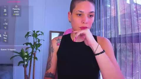 Laura Rose online show from 12/28/24, 03:48