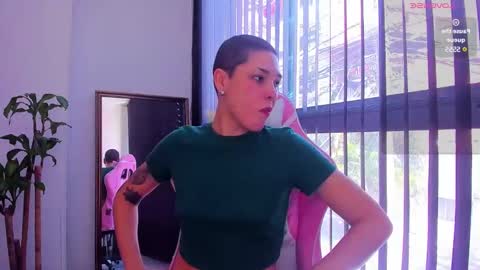 Laura Rose online show from 01/15/25, 05:47