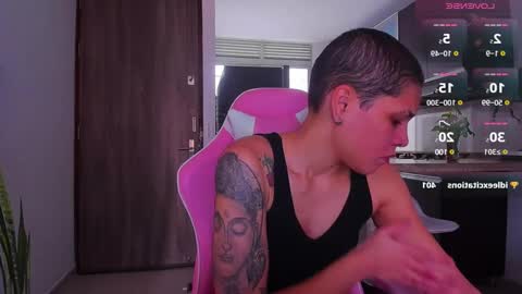 Laura Rose online show from 01/16/25, 07:52