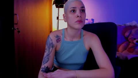 Laura Rose online show from 04/17/26, 04:48