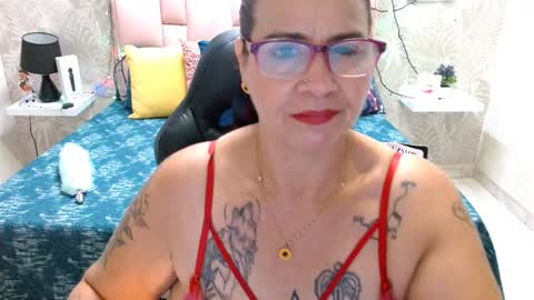 Laura online show from 12/27/24, 02:54