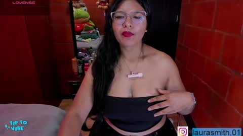Laura  independent model Next show Monday 2th December online show from 06/27/26, 03:39