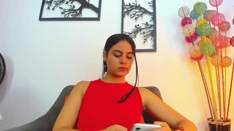LAURA SOE online show from 01/17/25, 01:24
