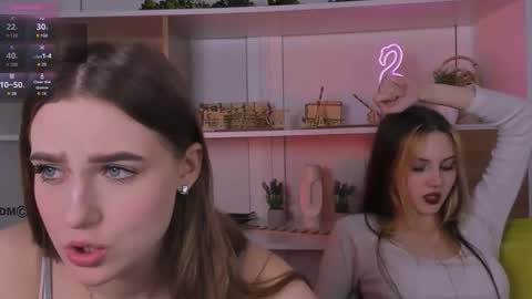 laura_sween online show from 10/17/25, 12:41