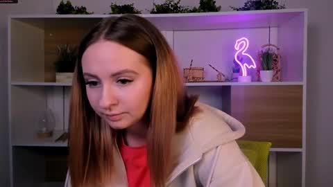 laura_sween online show from 10/21/25, 07:14