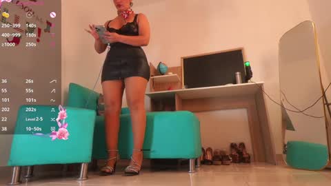 Laura Zans   I am sensual goddes and i was born for loveworshipping and enjoyment. online show from 01/09/25, 11:14