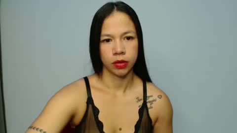Snapshot of lauracb_ chatting on 04/06/26, 06:47 lauracb online show from 04/06/26, 06:47