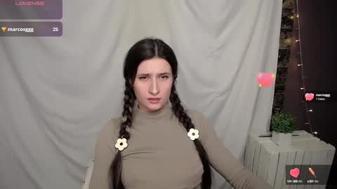 Laura online show from 12/03/24, 11:01