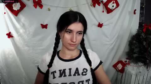 Laura online show from 01/06/25, 08:35
