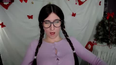 Laura online show from 01/10/25, 09:13