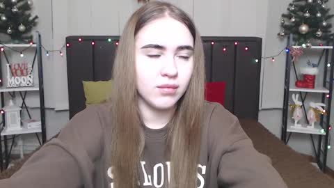 LauraHlot online show from 01/05/25, 06:24