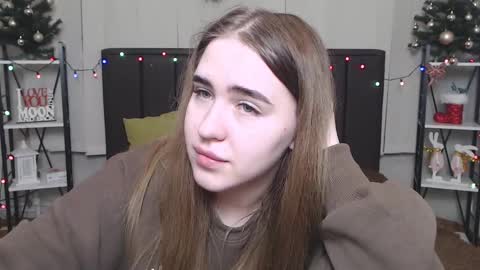 LauraHlot online show from 01/06/25, 03:31