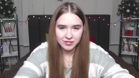 LauraHlot online show from 01/10/25, 01:21