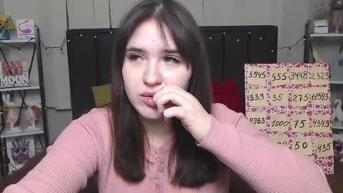 LauraHlot online show from 02/06/25, 01:27