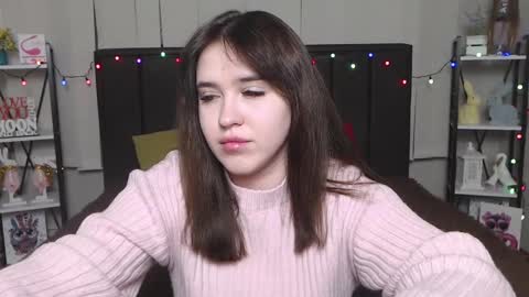 LauraHlot online show from 02/06/25, 09:17