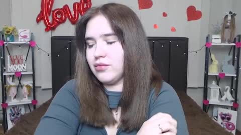 LauraHlot online show from 02/23/25, 03:35