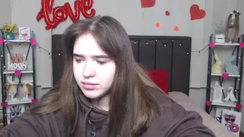 LauraHlot online show from 02/25/25, 02:25