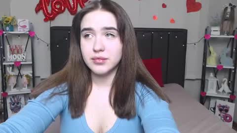 LauraHlot online show from 02/27/25, 04:09