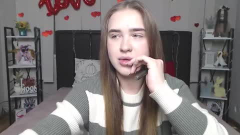 LauraHlot online show from 02/18/26, 06:37