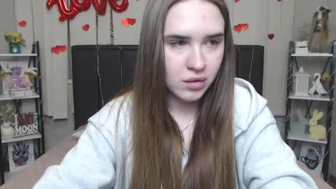 LauraHlot online show from 04/01/26, 01:41