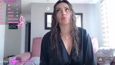 Laura online show from 03/02/25, 02:10