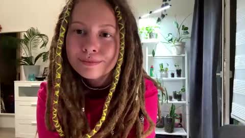 Snapshot of lauramezey chatting on 07/30/26, 05:01 Cassy online show from 07/30/26, 05:01