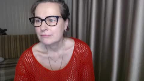 Snapshot of lauraoven1 chatting on 02/09/25, 06:47 Lauraoven1 online show from 02/09/25, 06:47