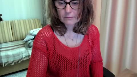 Lauraoven1 online show from 06/02/26, 07:32