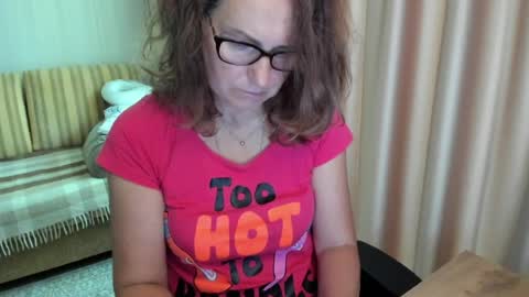 Lauraoven1 online show from 07/11/26, 08:06