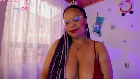 Laurita Aries  online show from 11/25/25, 02:06
