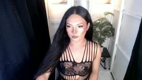 Snapshot of laurasaintxxx chatting on 07/01/26, 02:02 laurasaintxxx online show from 07/01/26, 02:02