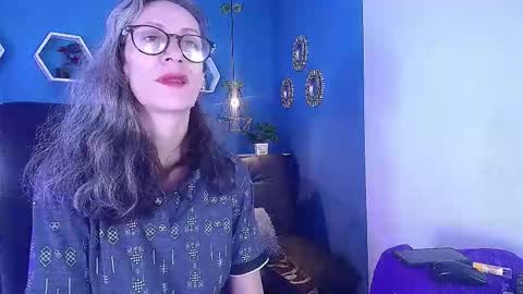 Laura Sofia online show from 02/17/26, 04:09