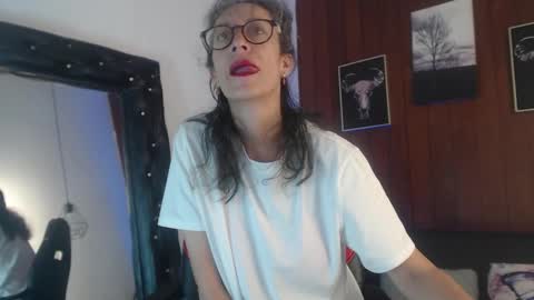 Laura Sofia online show from 02/19/26, 07:37