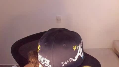 Laureent online show from 12/18/25, 12:33