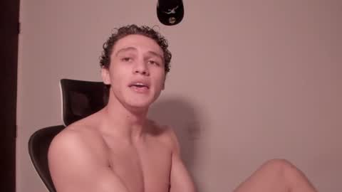 Laureent online show from 06/10/26, 06:12