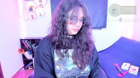 Snapshot of lauren_afrodita chatting on 12/29/24, 08:22 Im Lauren independent model online show from 12/29/24, 08:22