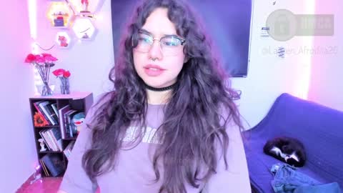 Snapshot of lauren_afrodita chatting on 01/18/25, 08:31 Im Lauren independent model online show from 01/18/25, 08:31