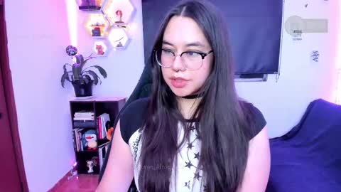 Snapshot of lauren_afrodita chatting on 02/13/25, 02:23 Im Lauren independent model online show from 02/13/25, 02:23